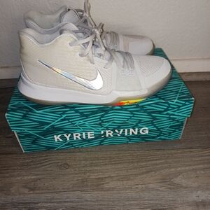 Nike Kyrie 3